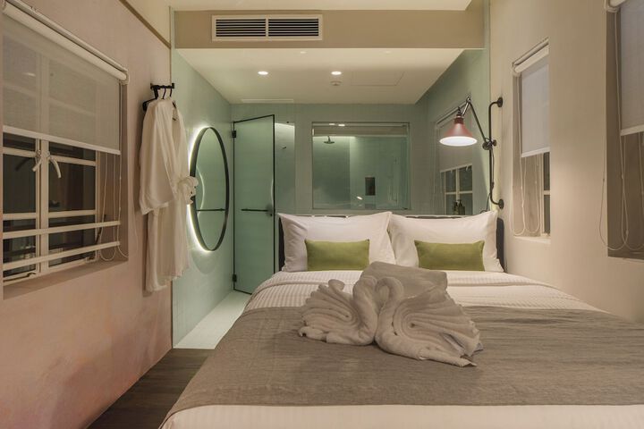 Room 10 of 59