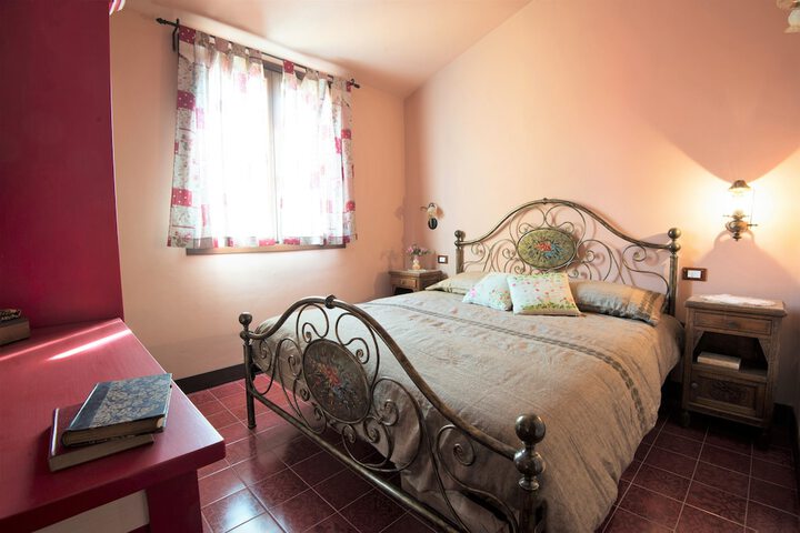 Room 10 of 120