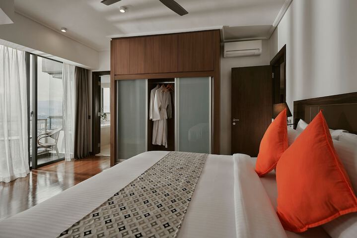 Room 16 of 57