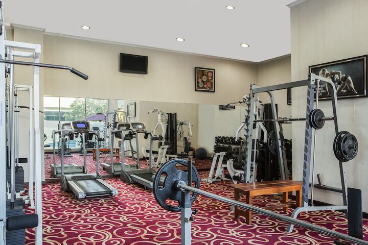 Hotel Gym Photos