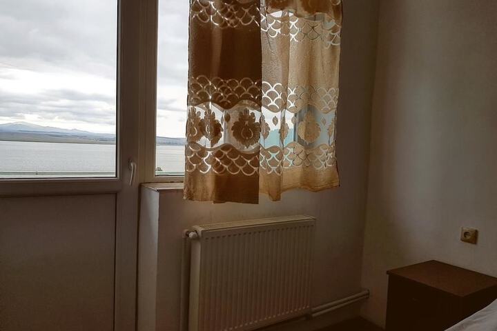 Room 13 of 47