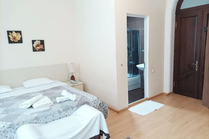 Room 14 of 41