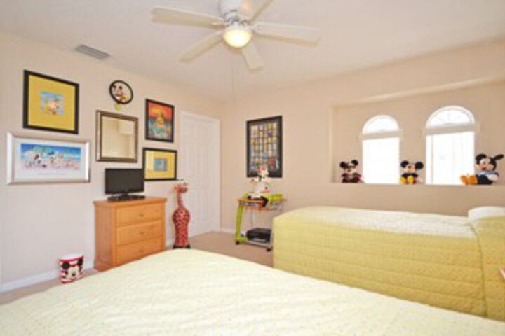 Room 40 of 60