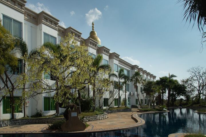 Exterior of Gassan Panorama Golf Club