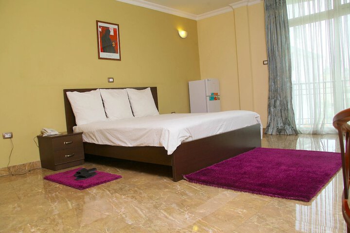 Room 12 of 55