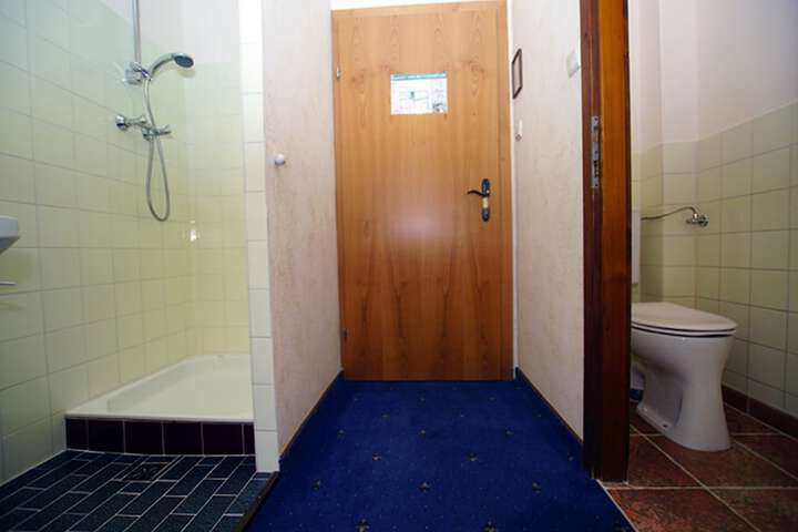 Room 20 of 43