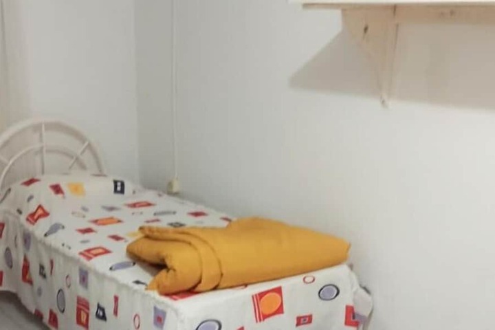 Room 5 of 71