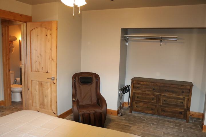 Room 14 of 87
