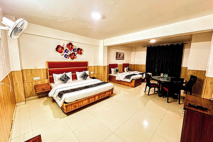 Room 18 of 43
