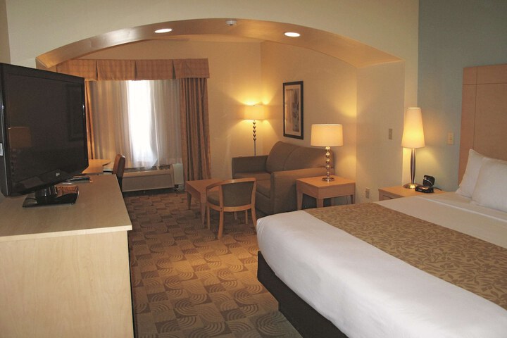 Room 7 of 42