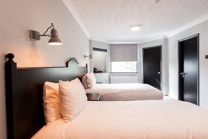 Room 16 of 61