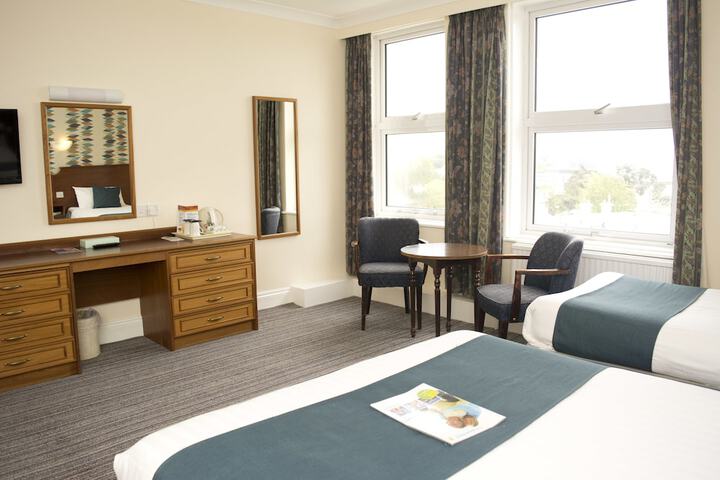 Room 18 of 76