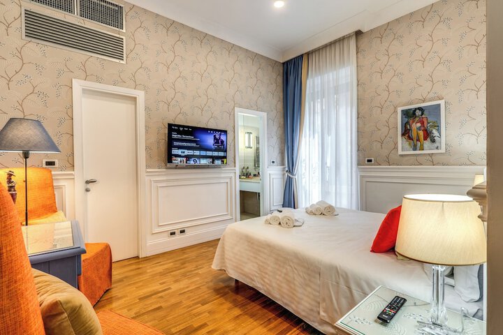 Room 21 of 116