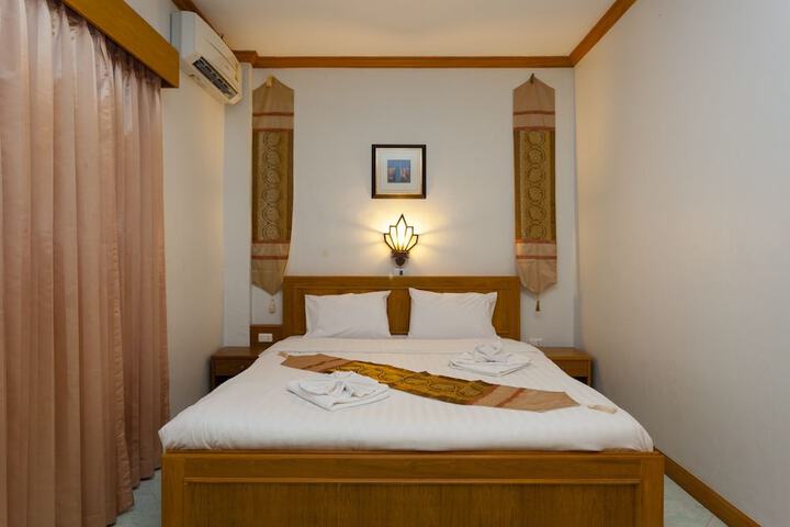Room 7 of 47