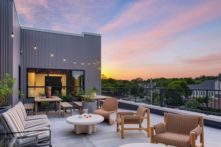 Terrace/Patio 108 of 110