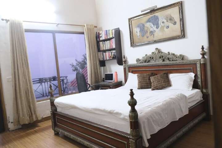 Room 7 of 26