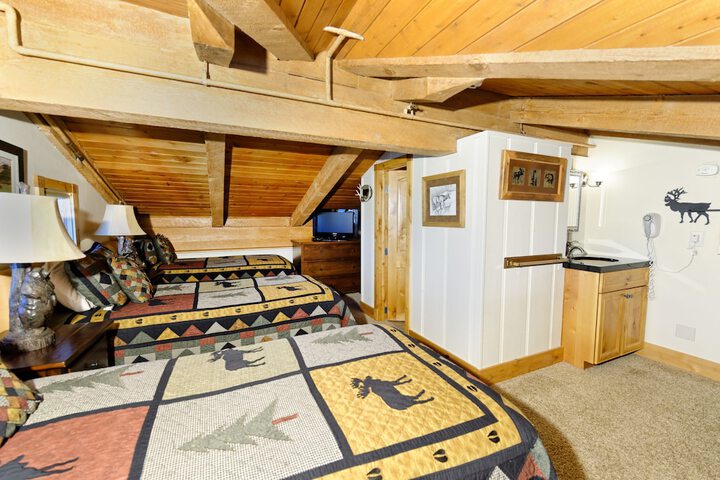 Room 5 of 99