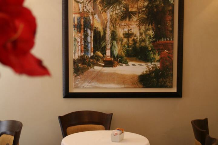 Dining Photos