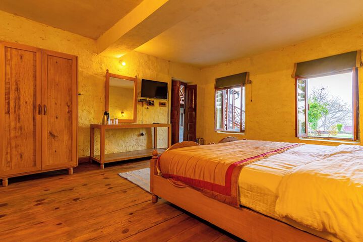 Room 3 of 29
