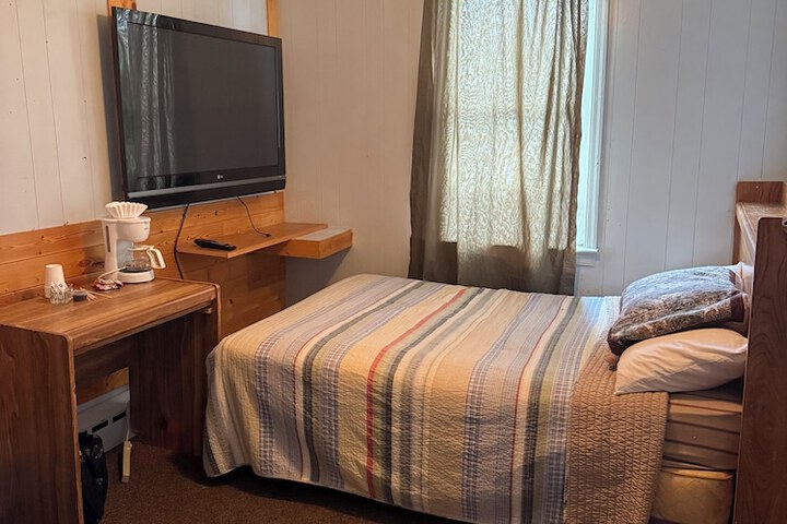 Room 9 of 44