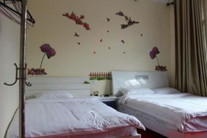 Room 27 of 31