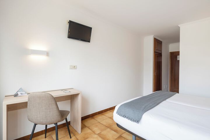 Room 15 of 31