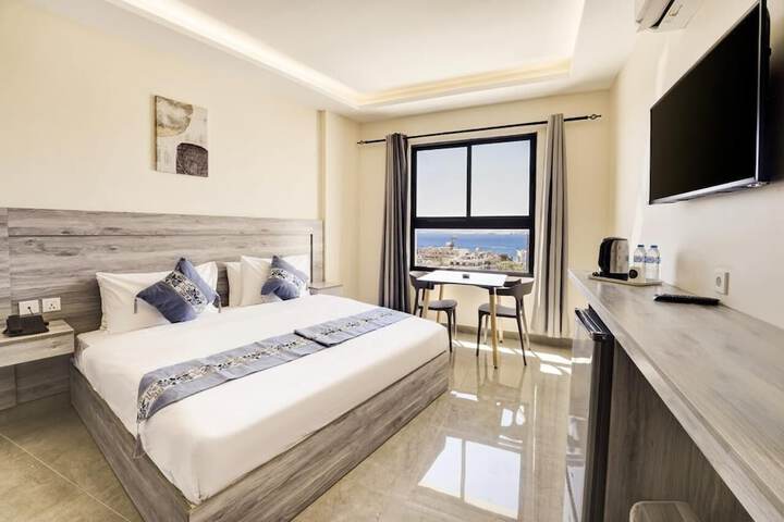 Aqaba Hills Hotel