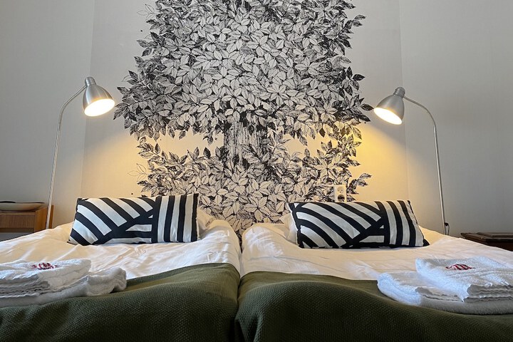 Room 11 of 64