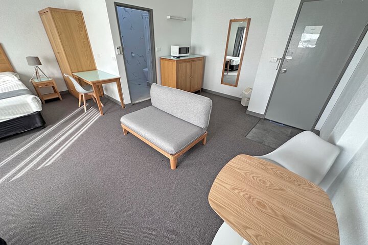 Room 19 of 49