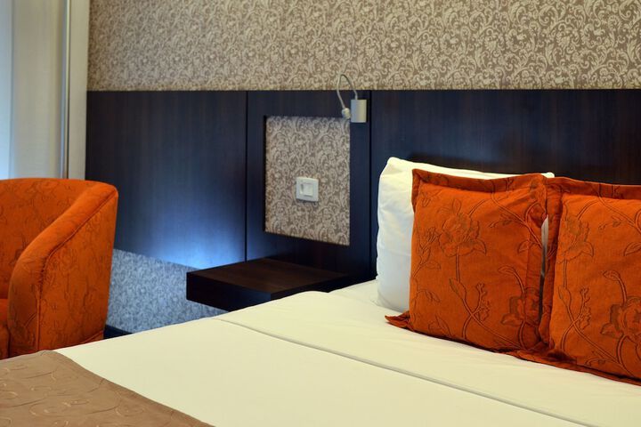 Room 7 of 47
