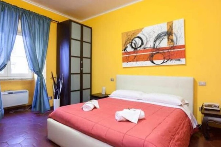 Room 14 of 53