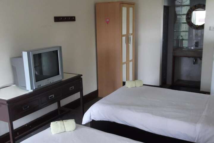 Room 18 of 52
