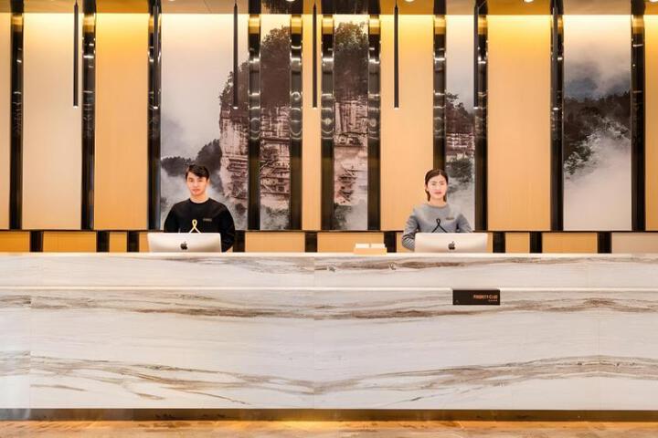 Atour Hotel Tianshui Shoth High-Speed Railway Xihuang Avenue