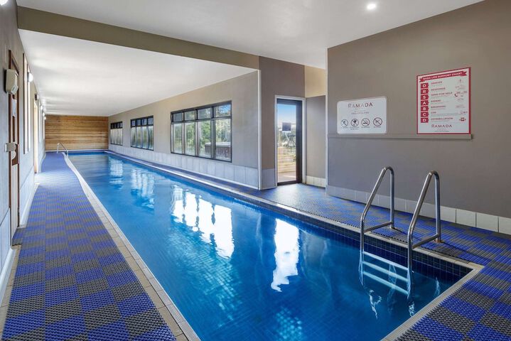Pools & Facilities