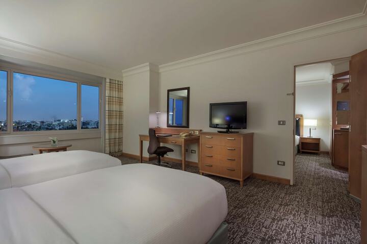 Room 17 of 113
