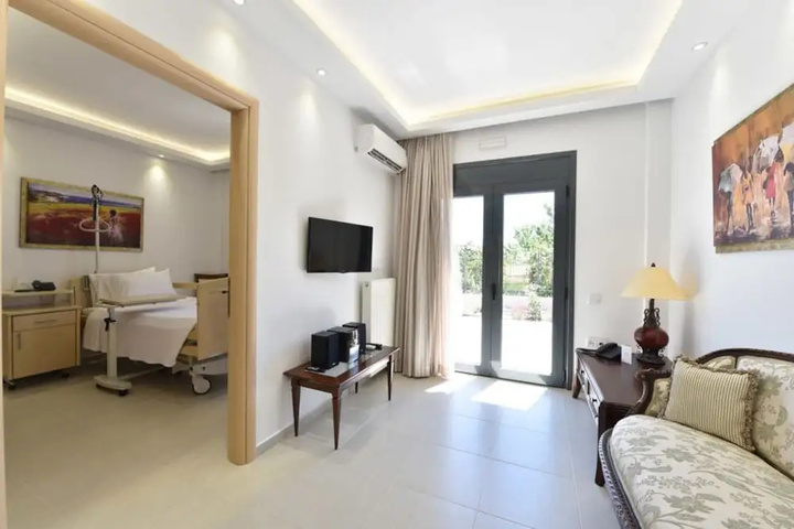 Room 2 of 15