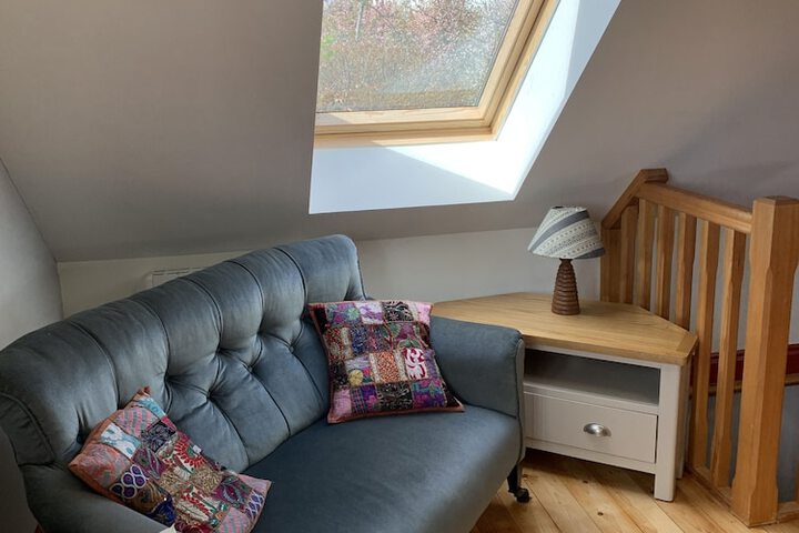 Lounge 9 of 44