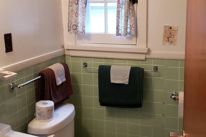 Room 155 of 215