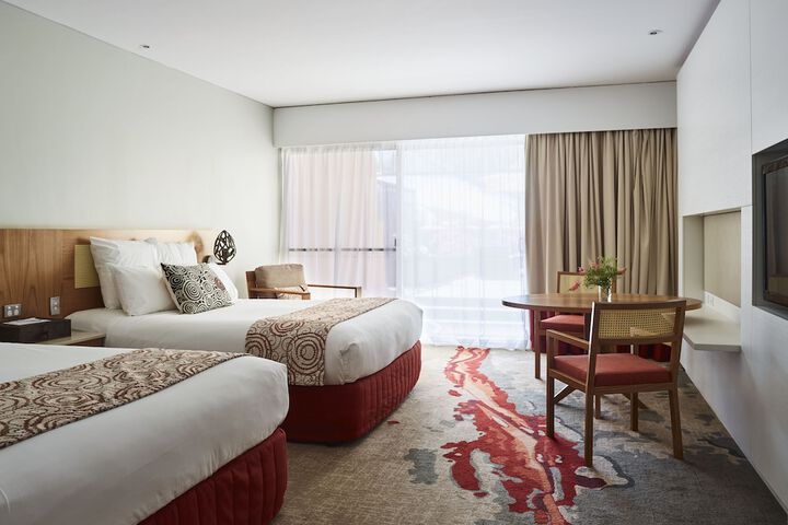 Room 3 of 12