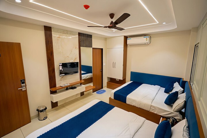 Room 25 of 56