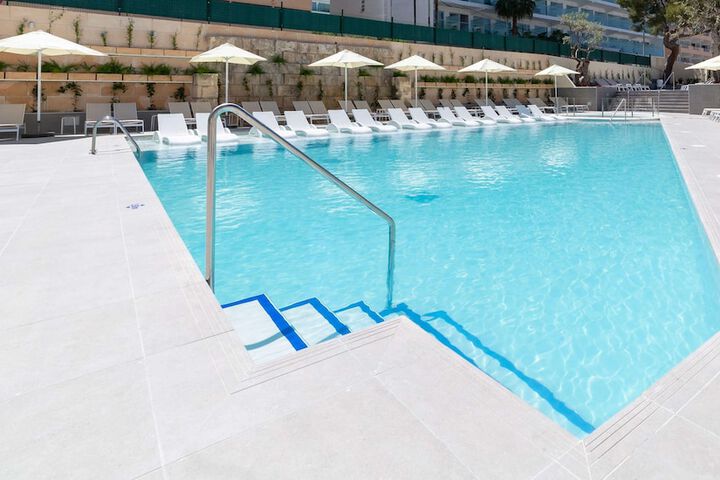 Pool 137 of 237