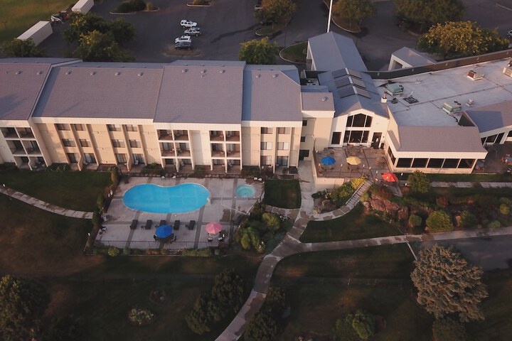 Hotel 211 of 236