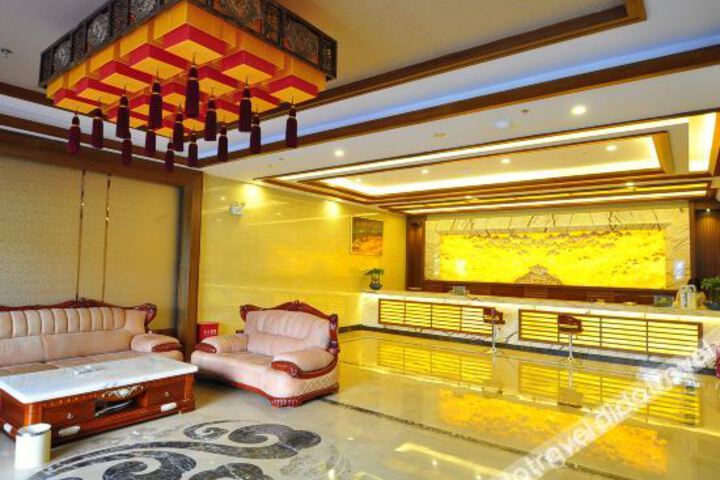 Hotel Interior 16 of 40