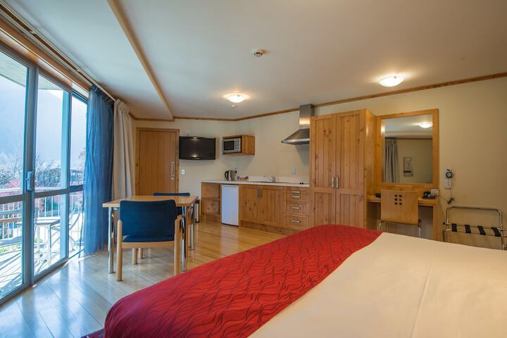 Room 20 of 58