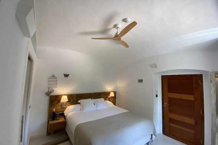 Room 30 of 121
