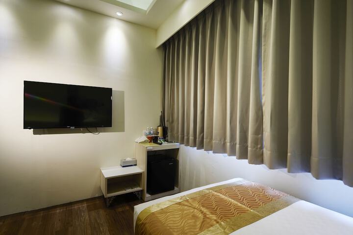 Room 18 of 69