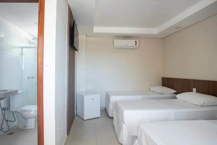Room 10 of 10