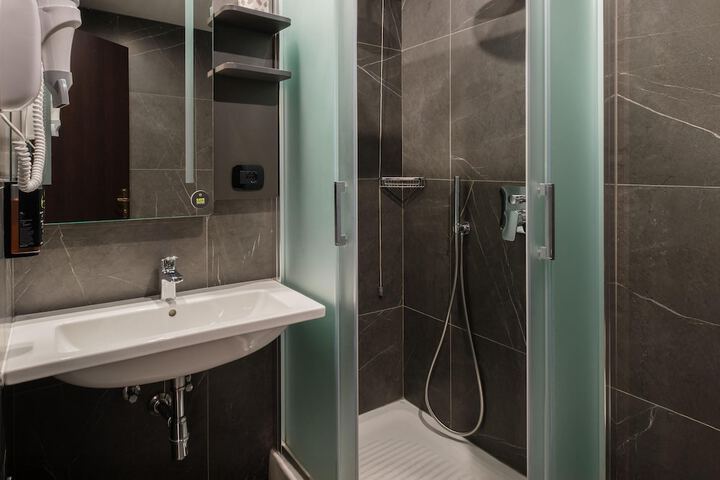 Bathroom Interior Photo