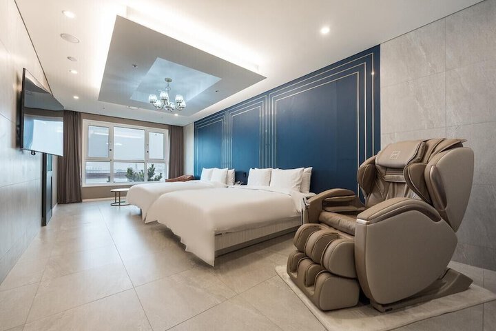 Room 40 of 140