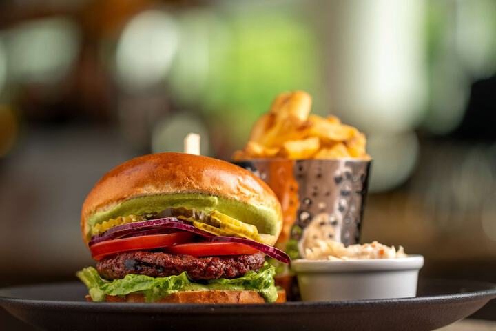 Dining 84 of 145